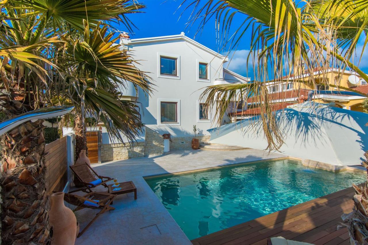 Apartments "Villa Antisin" With Heated Pool Zadar Zewnętrze zdjęcie