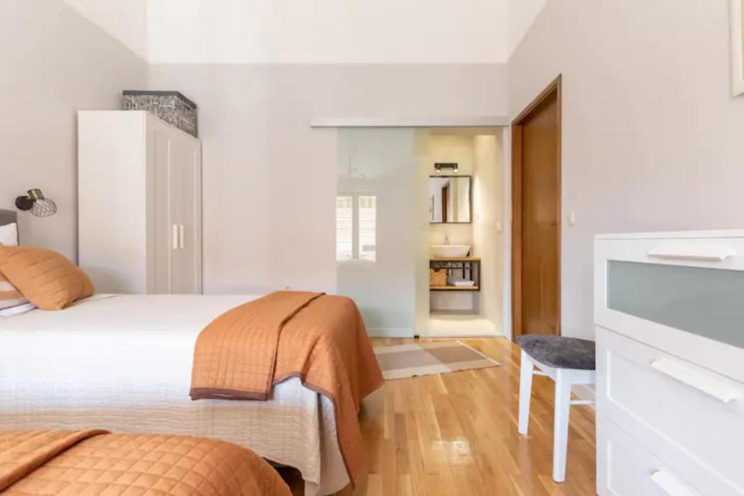 Apartments "Villa Antisin" With Heated Pool Zadar Zewnętrze zdjęcie