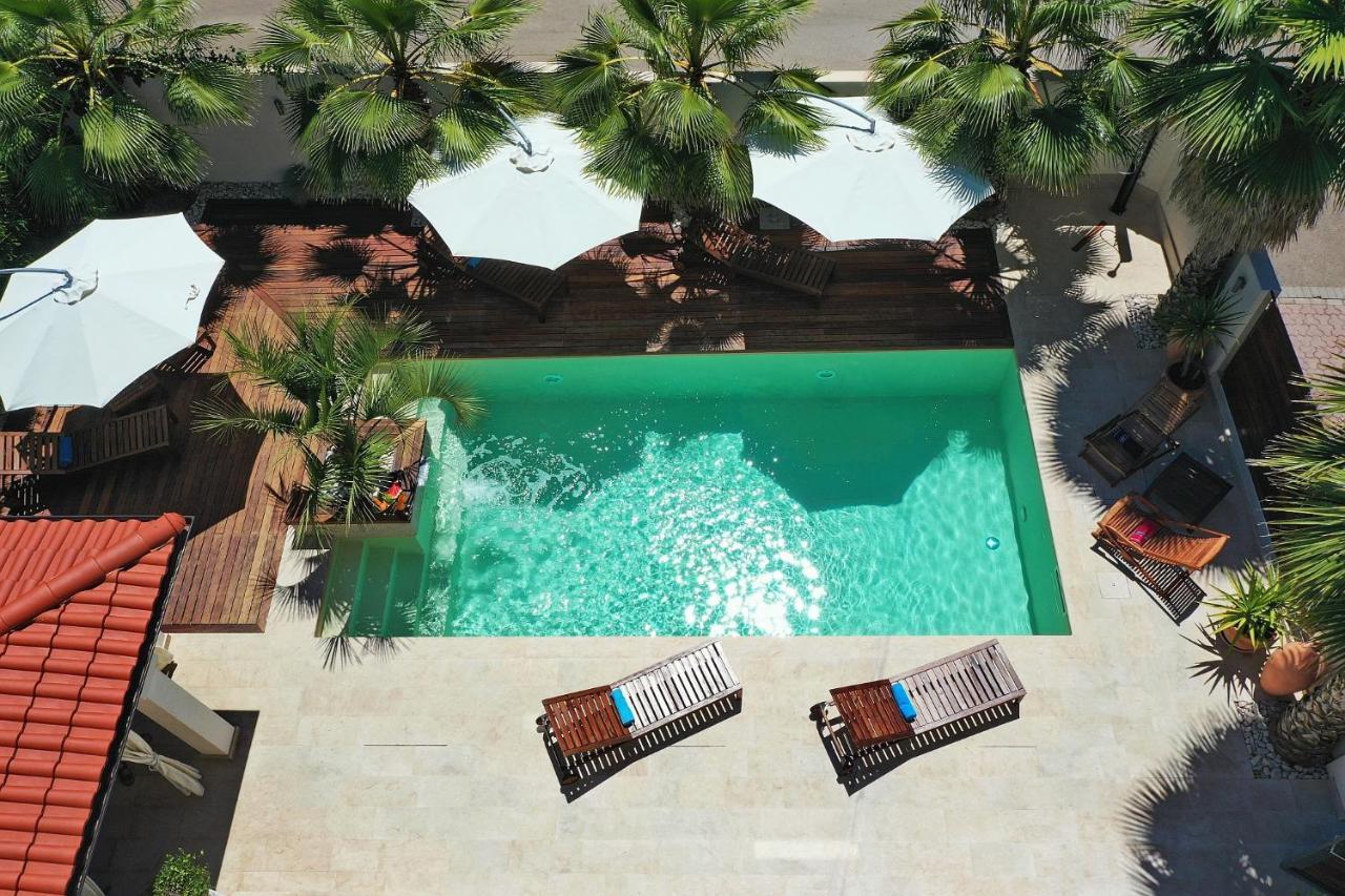 Apartments "Villa Antisin" With Heated Pool Zadar Zewnętrze zdjęcie