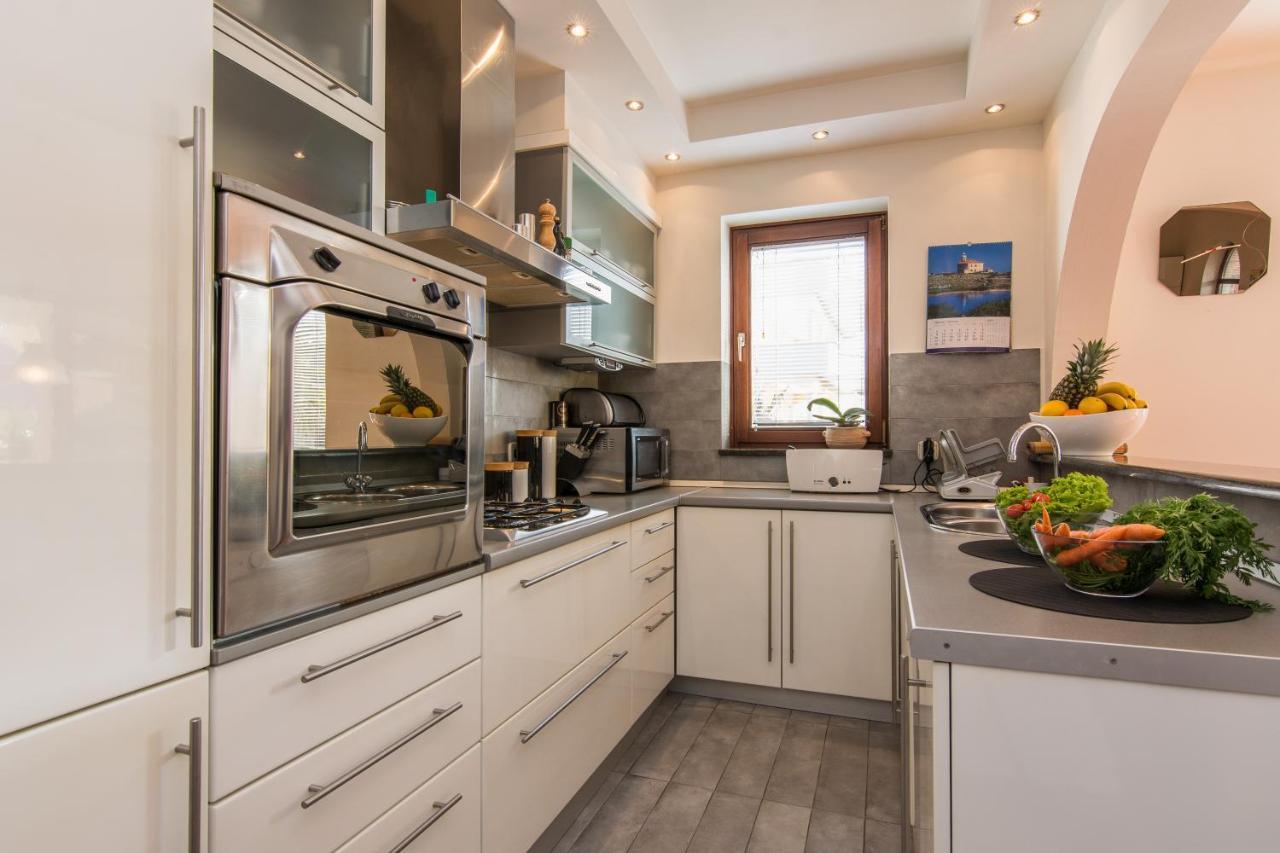 Apartments "Villa Antisin" With Heated Pool Zadar Zewnętrze zdjęcie